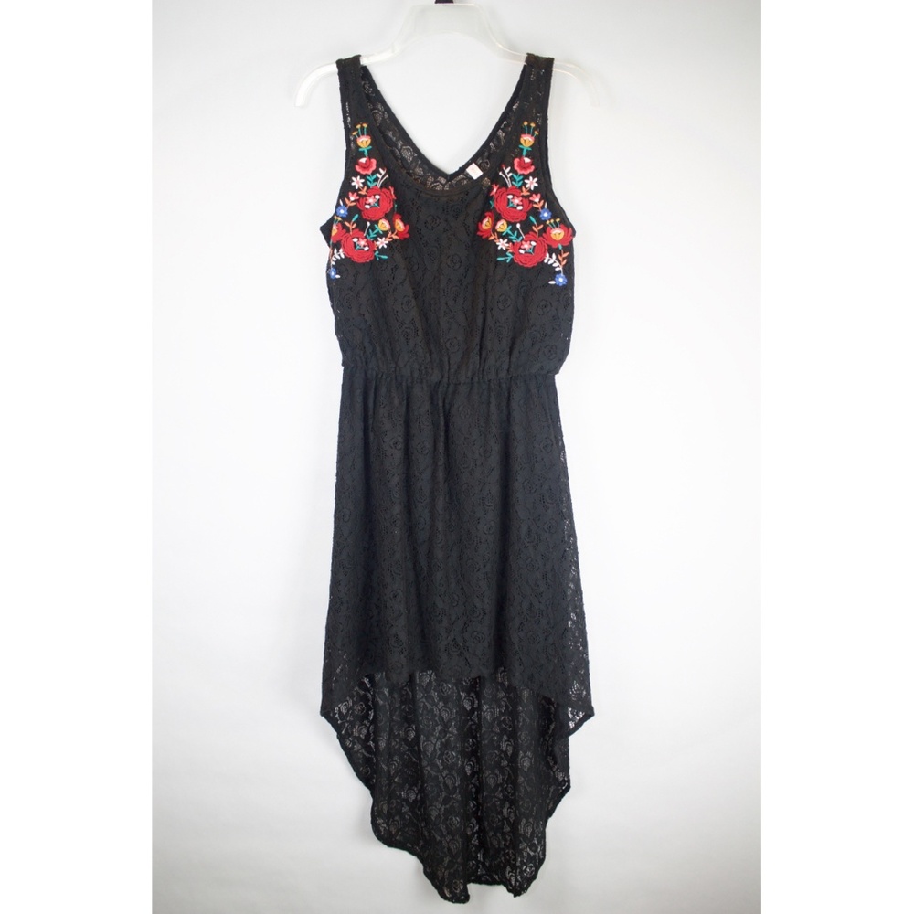 Xhilaration High Low Embroidered Lace Summer Dress